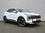 Kia Sportage 1.6 T-GDi Hybrid DynamicLine | Stuur-/stoelverwarming | Camera | Elek. stoelverstelling | Cruise adapt. | LED |  Telefoonlader | 18' LM | Clima |