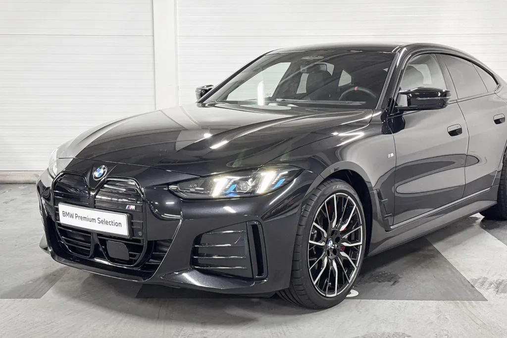 BMW i4 M60