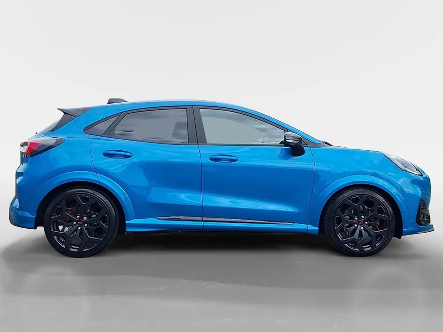 Ford Puma 1.0 EcoBoost Hybrid ST | Nieuw te bestellen | €5000,- Korting | Performance Pack | 19' Performance Velgen | Ford Performance Sportstoelen | 360Camera | Adaptive Cruisecontrol | Matrix Ledkoplampen | El. Achterklep | Dodehoekdetectie |