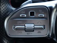 Mercedes-Benz GLA 250 e AMG Line l Keyless l Achteruitrij camera l Stoelverwarming