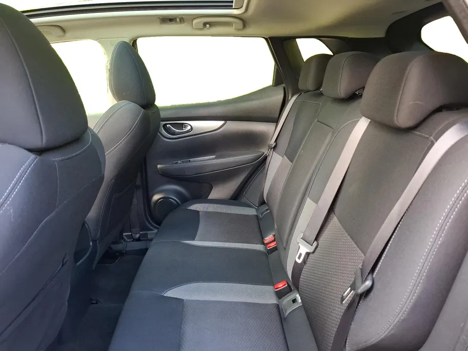 Nissan QASHQAI 1.3 DIG-T N-Connecta | AIRCO | CLIMATE CONTROL | 18'' LICHTMETALEN VELGEN | 360° CAMERA | FULL MAP |