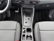 Ford Transit Connect Ford Tourneo Connect PHEV L2 Titanium 7p. | Uit Voorraad Leverbaar | Geel Kenteken | Automaat | Trekhaak | AGR Gecertificeerde Voorstoelen | Achteruitrijcamera | Winter Pakket | Adaptieve Cruise Control