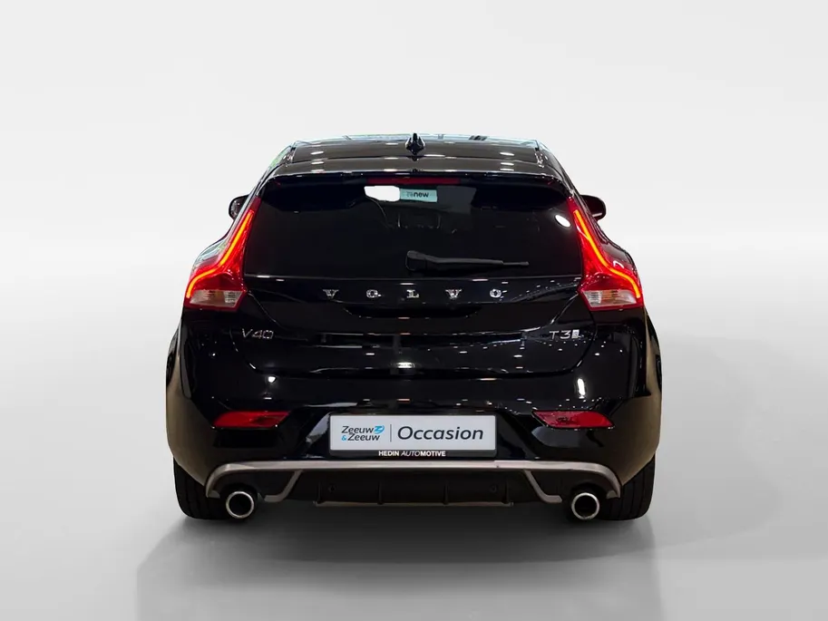 Volvo V40 1.5 T3 Polar+ Sport *Panorama*Aut.*Navi+Camera*Harman/Kardon*Stoel Verw.*Sportieve Auto!