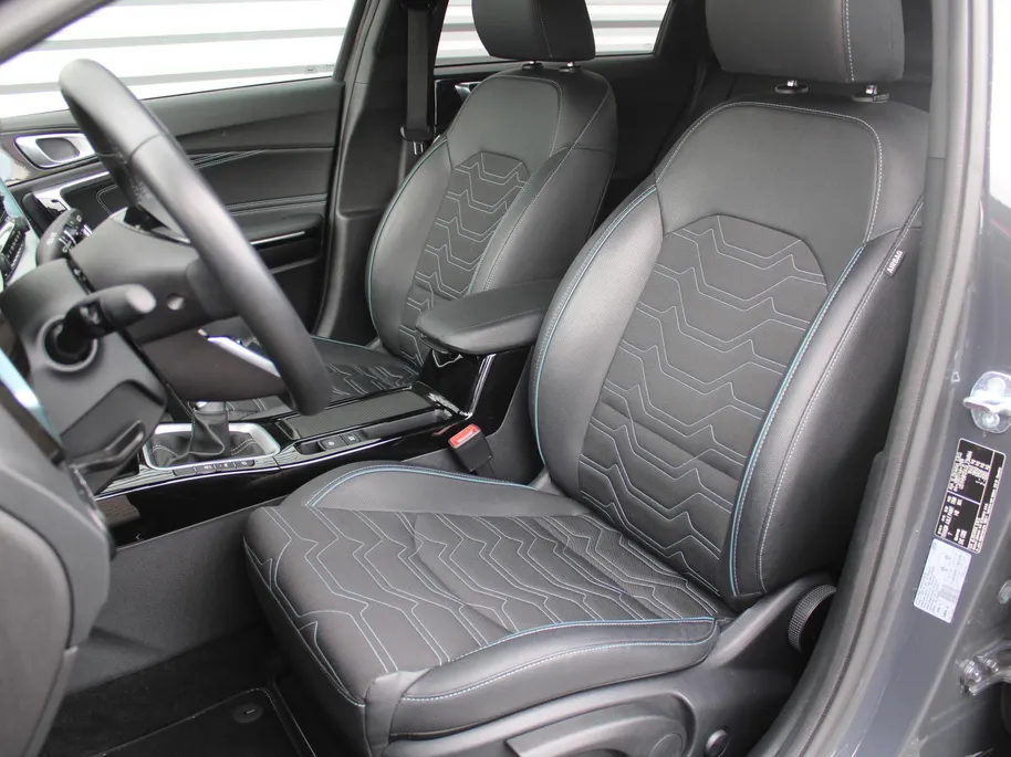 Kia Ceed Sportswagon 1.0 T-GDi Design Edition | Stuur-/stoelverwarming | Cruise | Camera | 16' LM | Dodehoekdetectie | JBL audio | LED | Elektr. achterklep |