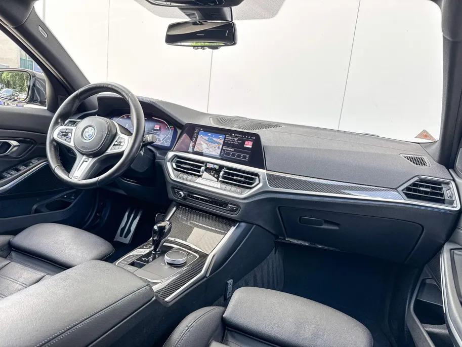 BMW 3 Serie Touring 320e xDrive M-Sport