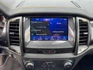 Ford Ranger 2.0 EcoBlue Wildtrak Supercab | NL auto | Dealer onderhouden | 213 pk | Trekhaak | Automaat | Rollertop | Stoelverwarming | Achteruitrijcamera | Parkeersensoren voor en achter | Adapt. cruise control | Apple carplay & Android auto | Bovag garantie |
