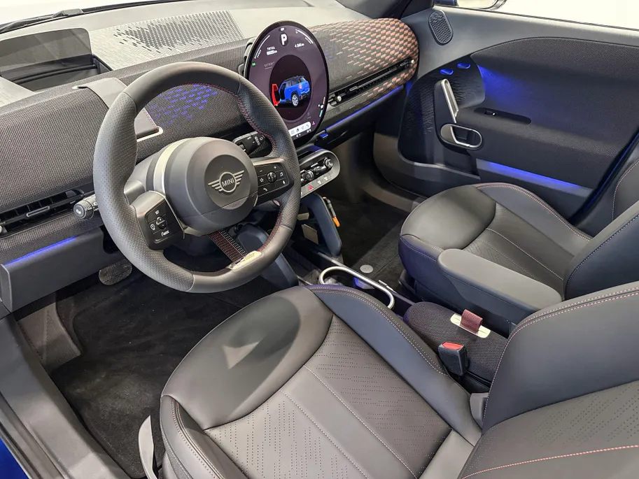 MINI Aceman E John Cooper Works M 42.5 kWh