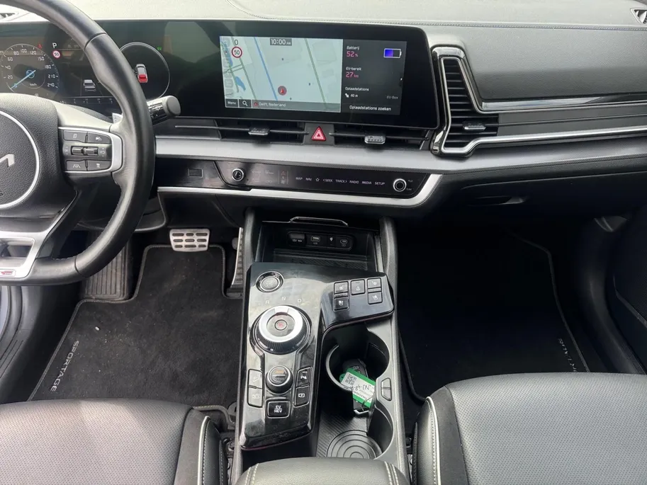 Kia Sportage 1.6 T-GDi Plug-in Hybrid AWD GT-Line | Panorama schuifdak | Camera | Stoel en Stuurwielverwarming | Elektrische achterklep | Navigatie | Adaptieve cruise control |