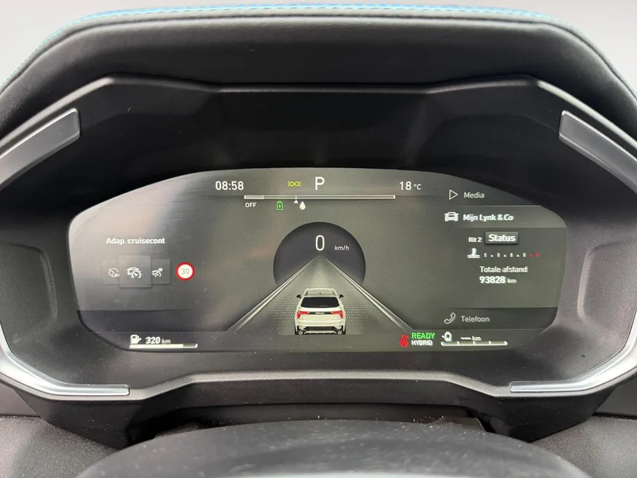Lynk & Co 01 1.5 | Panoramadak | Stoelverwarming | Dodehoekdetectie | Elektronische bestuurdersstoel met geheugenfunctie | elek. kofferbak |