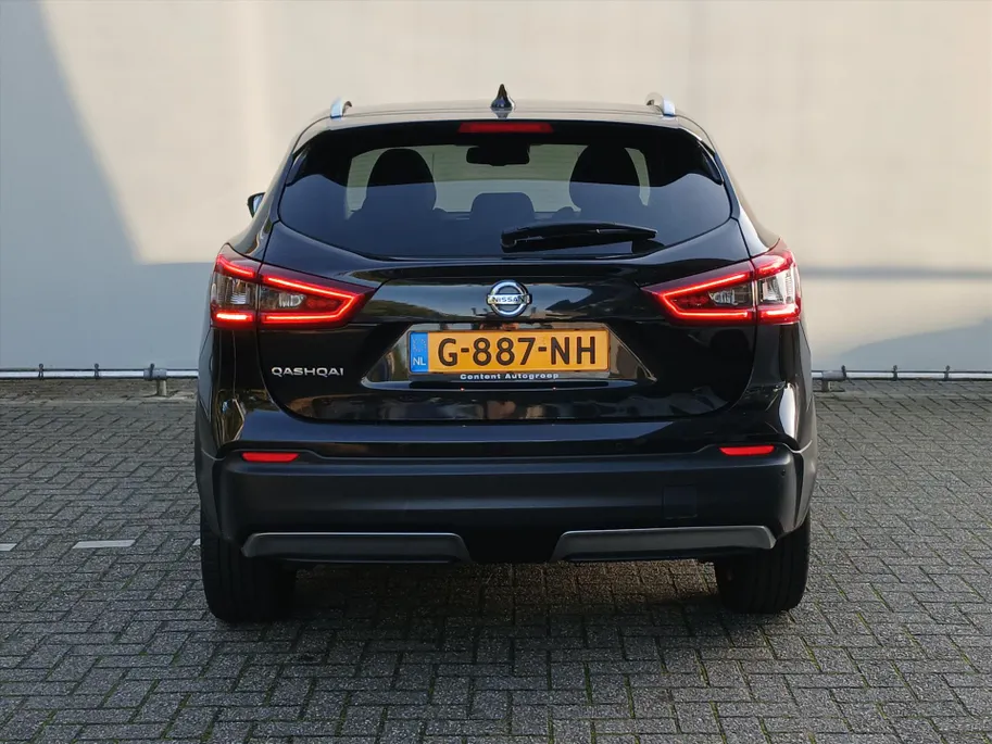 Nissan QASHQAI 1.3 DIG-T 140pk Tekna / NIEUW BINNEN! / Panoramisch glazen dak / 360 Camera / 19' / Climate en Cruisecontrol! /