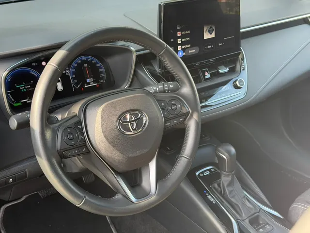 Toyota Corolla Touring Sports Hybrid 140 Active | Stoelverwarming | Parkeersensoren V+A