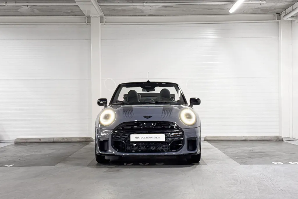 MINI Cooper Cabrio S John Cooper Works