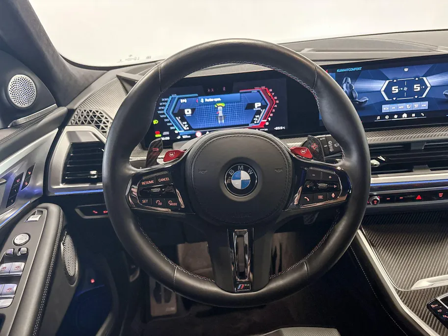 BMW XM PHEV