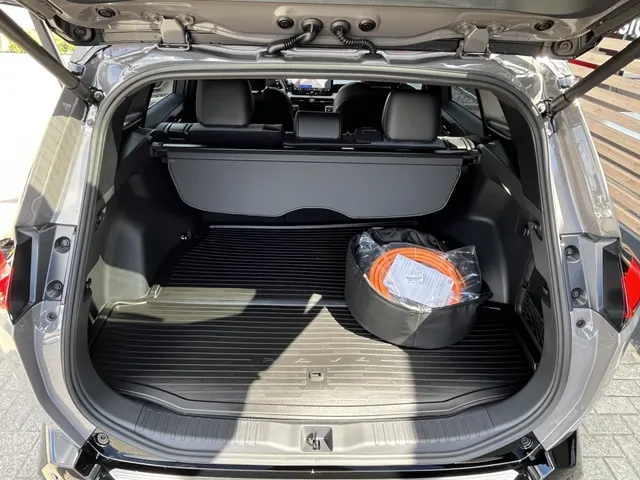 Toyota RAV4 2.5 Phev 300 First Edition | 2000KG | Stoelverkoel. | Memory