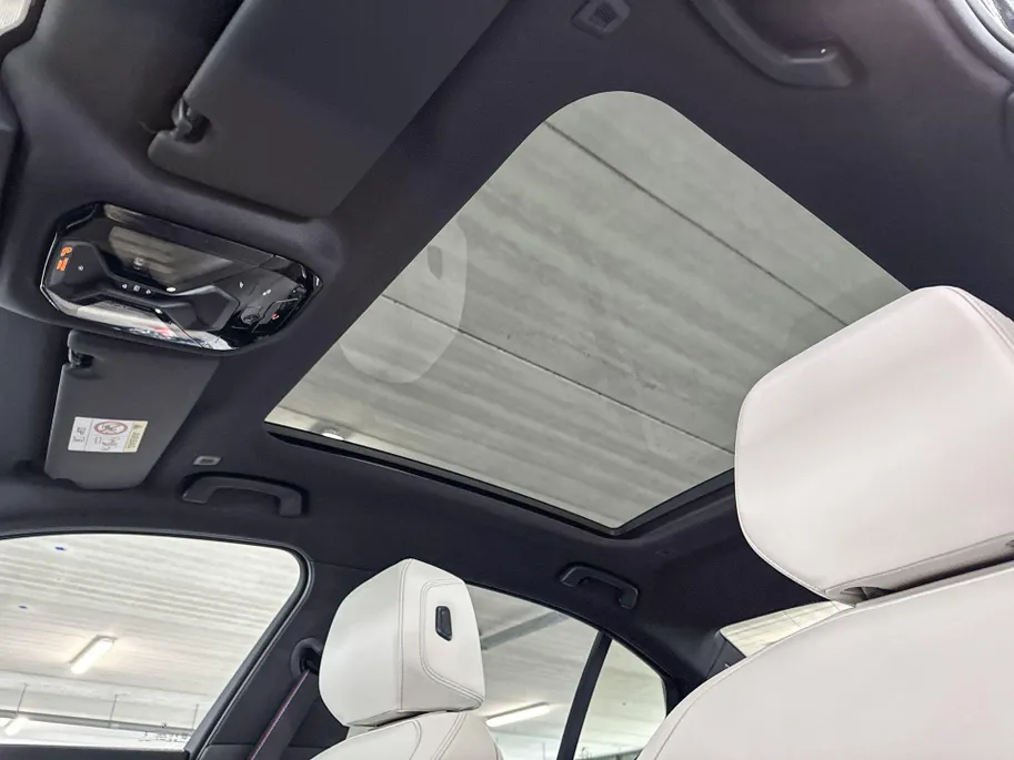 BMW i5 Sedan xDrive40 84 kWh