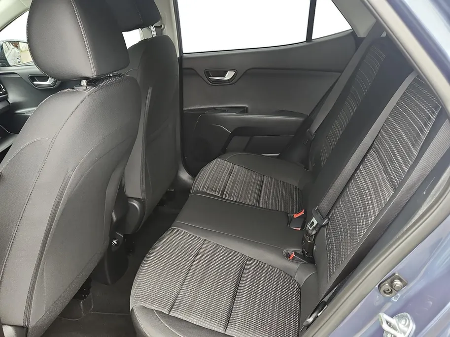 Kia Stonic 1.0 T-GDi MHEV DynamicPlusLine | Camera | Navi | Privacy Glass | Apple Carplay | Android Auto | Lichtmetalen Velgen |