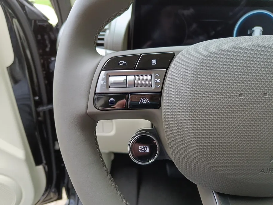 Hyundai Inster Pulse Advanced 42 kWh | Khaki interieur | Z&Z Topdeal | Van €  27.850, nu voor € 25.350 |