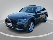 Audi Q5 50TFSIe 220KW/299PK S-edition · Panoramadak · Camera + parkeersensoren · Trekhaak ·
