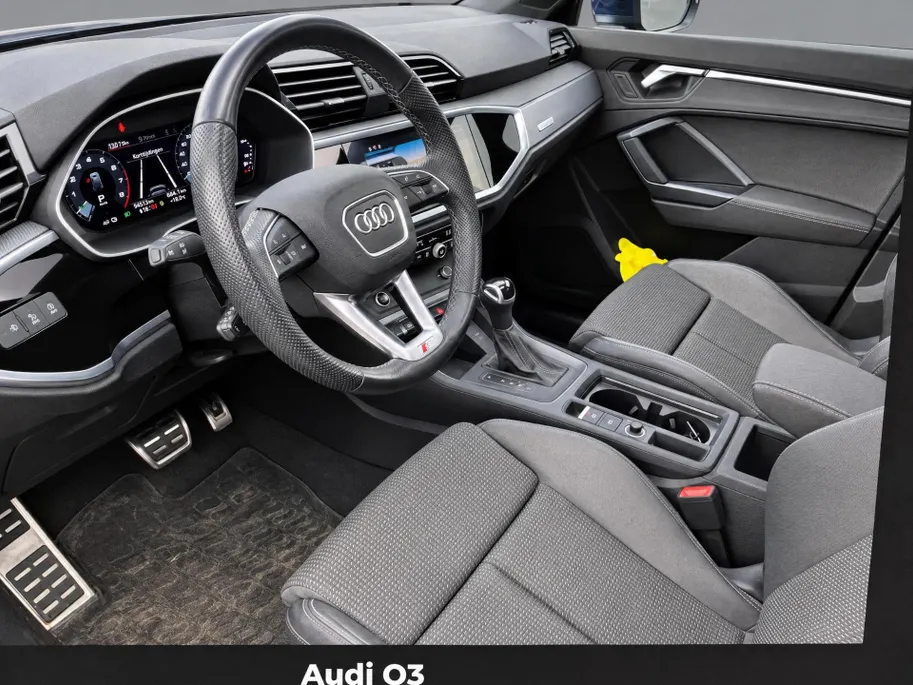 Audi Q3 Sportback 45TFSIe 245PK S Line Panoramadak · Trekhaak · Camera + Parkeersensoren · Apple/Android Car Play ·