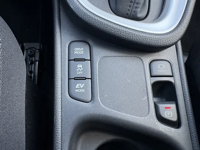 Toyota Yaris Cross 1.5 Hybrid Dynamic | Parkeersensoren | Trekhaak
