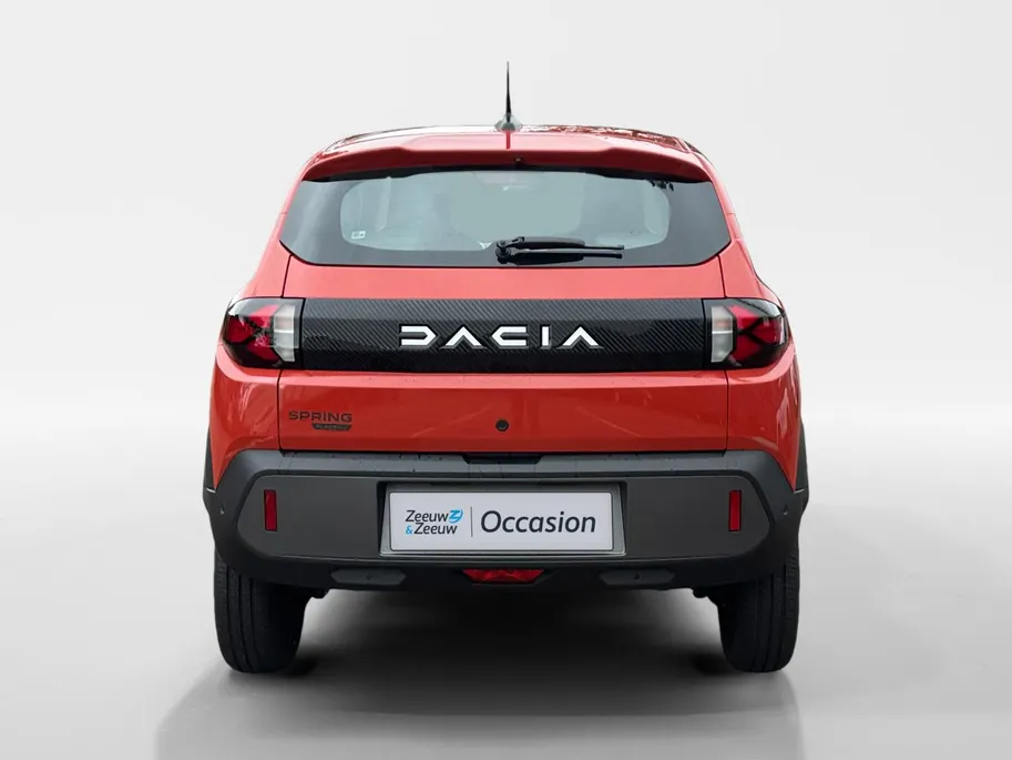 Dacia Spring Expression 65 26.8 kWh *Parkeersensoren*Tel Bluetooth*Cruise Control*| Rijdende demonstratie auto | Vraag naar de juiste kilometerstand |