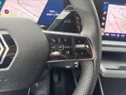 Renault Megane E-Tech comfort range Evolution 60 kWh DEMO| NAVI AIRCO CRUISE CONTROLE APPLE CARPLAY ANDROID AUTO ADAPTIEVE CRUISE CONTROLE 20INCH VELGEN ZEER MOOIE AUTO