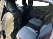 Renault Clio 1.6 E-Tech Full Hybrid 145 techno Apple Carplay/Android Auto , navi , camera , tel , lm velgen , parkeersensoren .