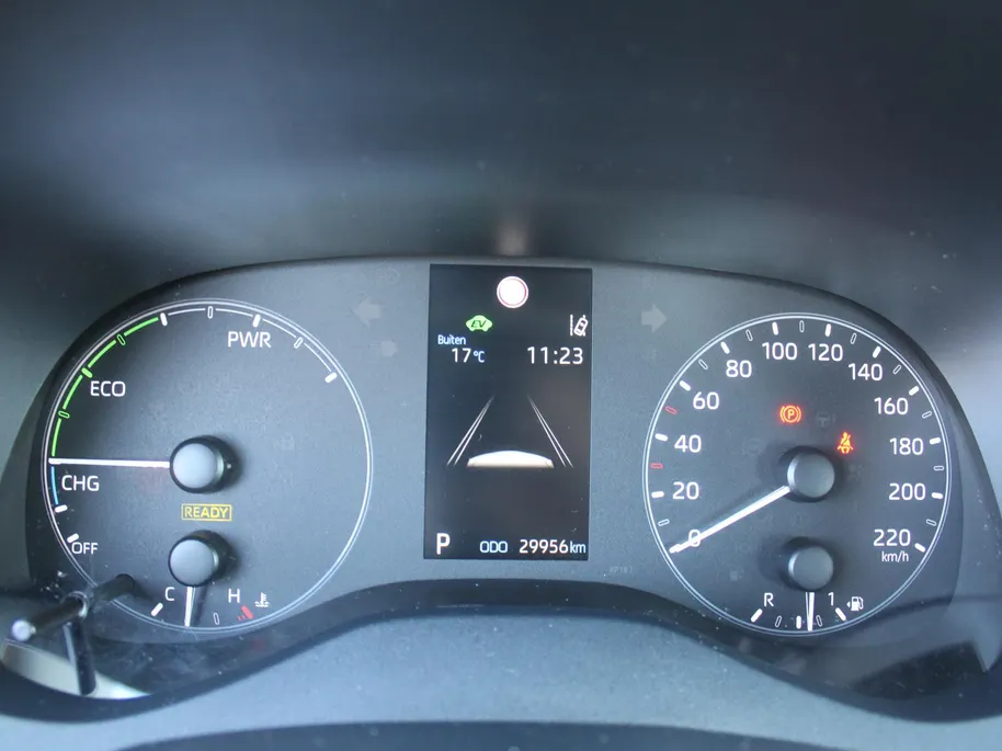Mazda 2 Hybrid 1.5 Agile | Stuur-/stoelverwarming | Camera | 15' LM | Cruise adapt. | Airco |