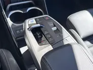 BMW iX2 eDrive20 67 kWh