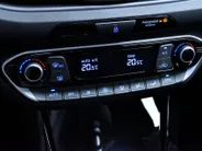 Hyundai i30 Wagon 1.0 T-GDI 48V MHEV Comfort I 120pk I Demo | Navi I Camera I Cruise