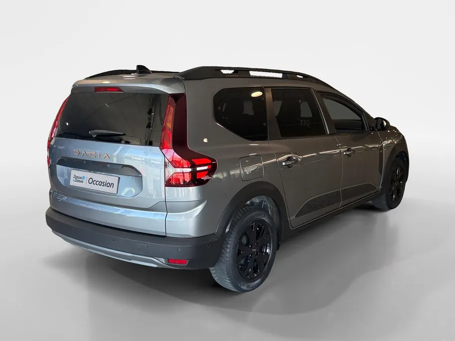 Dacia Jogger 1.6 Hybrid 140 Extreme 7p. *Automaat*Navi+Camera*Climate*Parkeersensoren*Stoelverw.*Limited Edition!