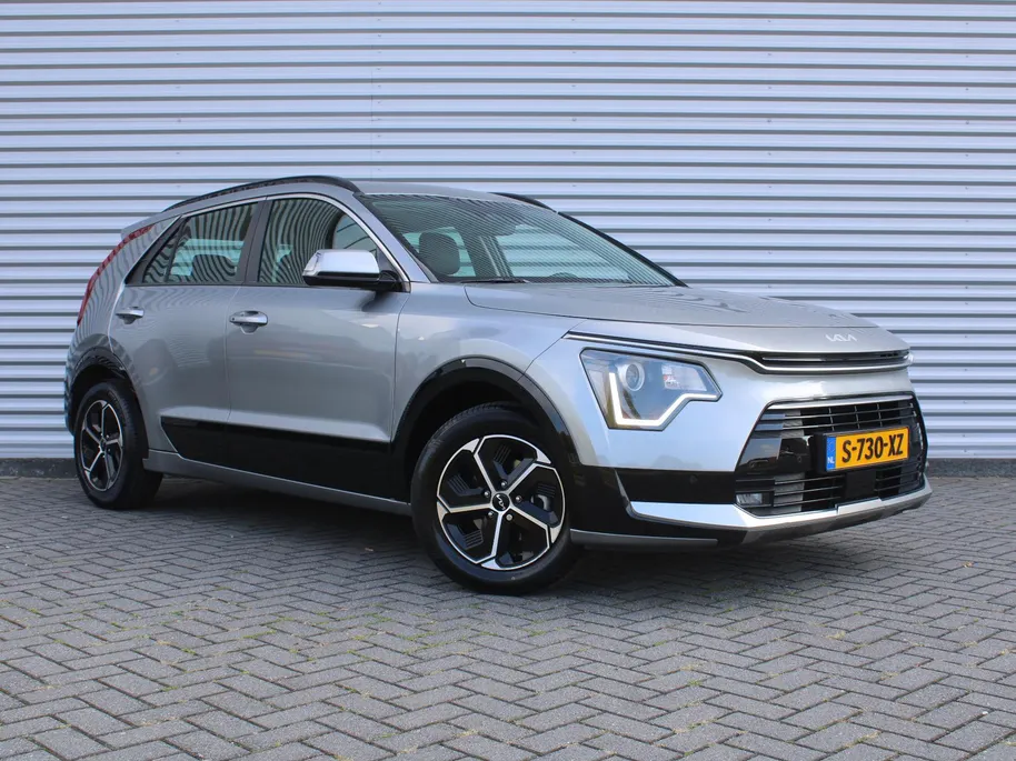 Kia Niro 1.6 GDi Hybrid DynamicLine | Camera | Cruise adapt. | Clima | 16' LM | Navi | Keyless |