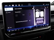 Volkswagen ID.7 Pro Business 286pk 77 kWh · SOH 97,2% · 360 Camera · Head-Up · Alarm · Elek. Trekhaak · Keyless · Elek. Voorstoelen · 20'' Inch · Gratis onderhoud & APK t/m 30-01-2030 · EXTRA INRUILKORTING ·