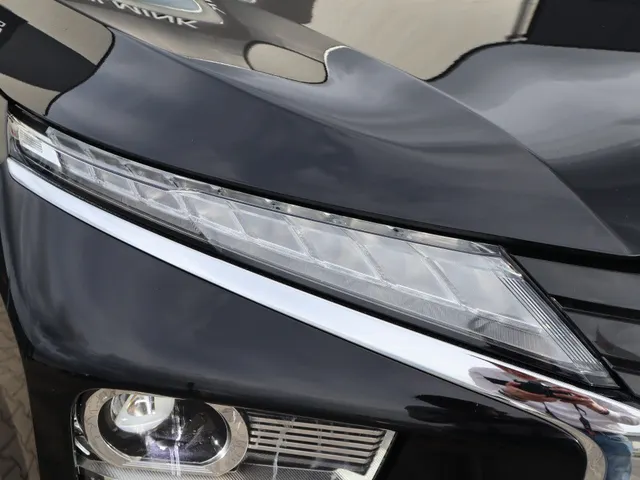 Mitsubishi Eclipse Cross 2.4 PHEV Executive | Trekhaak | Adaptive Cruise | 360 camera