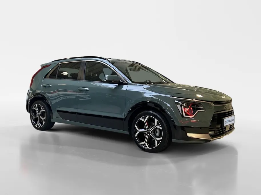 Kia Niro 1.6 GDi PHEV DynamicPlusLine | Apple Carplay / Android Auto | Navigatiesysteem | Stoel  + Stuurverwarming | Elektrisch Schuif / Kanteldak | Licht + Regensensor | Parkeersensoren Voor + Achter | ParkeerCamera  Achter | Elektrisch Bedienbare Achterklep | 18