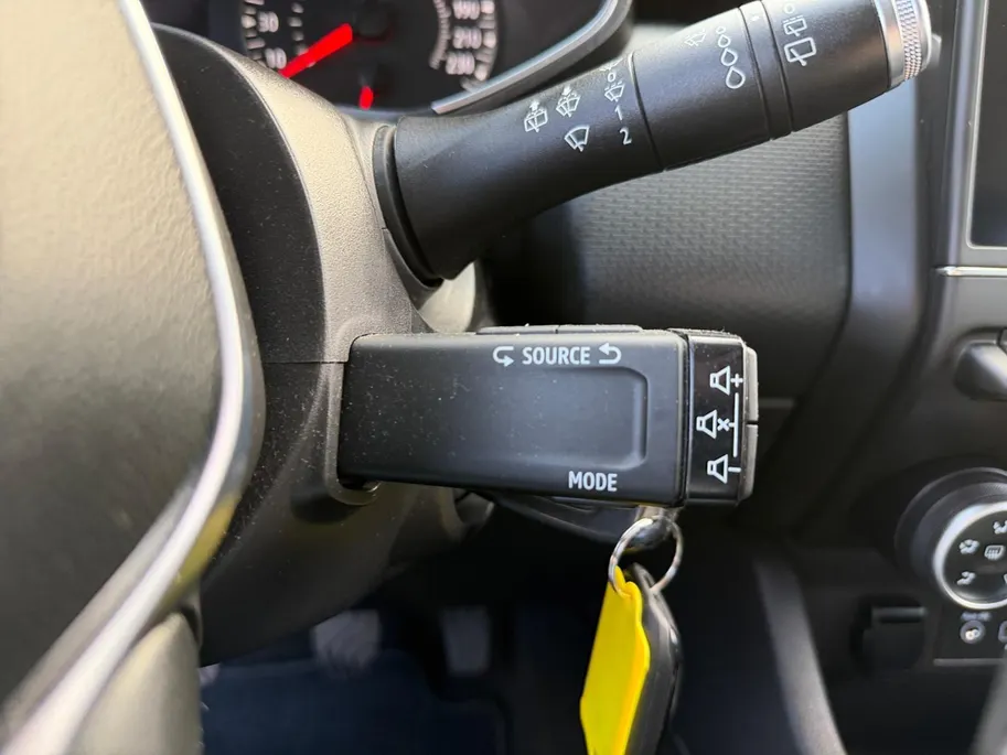 Renault Clio 1.0 TCe Zen | Navigatie | Bluetooth | Airco | Cruise Control | Apple Carplay & Android Auto | 12 Maanden BOVAG Garantie