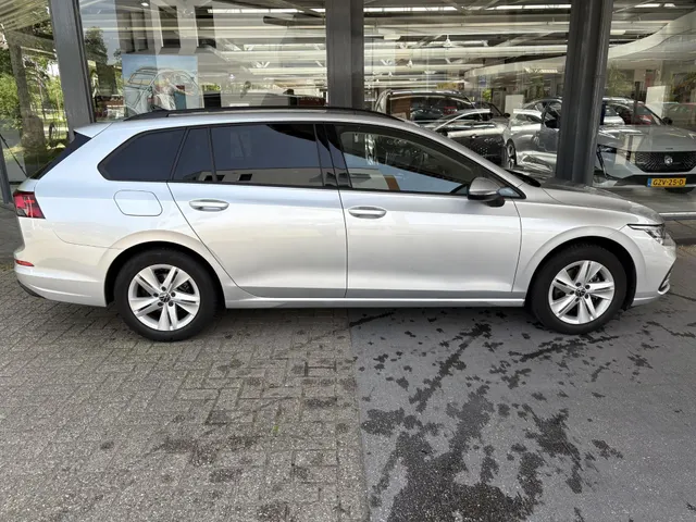 Volkswagen Golf Variant TSI 110pk Life Business