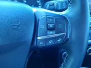 Ford Fiesta 1.0 EcoBoost Hybrid Titanium | NL-Auto | 1e Eigenaar | Winterpack | Keyless Entry | LED | Parkeersensoren