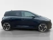 Renault Twingo urban range techno 27.5 kWh * NU IN DE SHOWROOM * Gratis 5 jaar garantie tot 100.000km | financier vanaf 2,9% rente |(Zeeuw & Zeeuw Private Lease Actie v.a. € 379,-)
