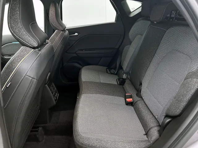 Renault Captur E-Tech full hybrid 145PK techno | CAMERA | NAVI | CARPLAY