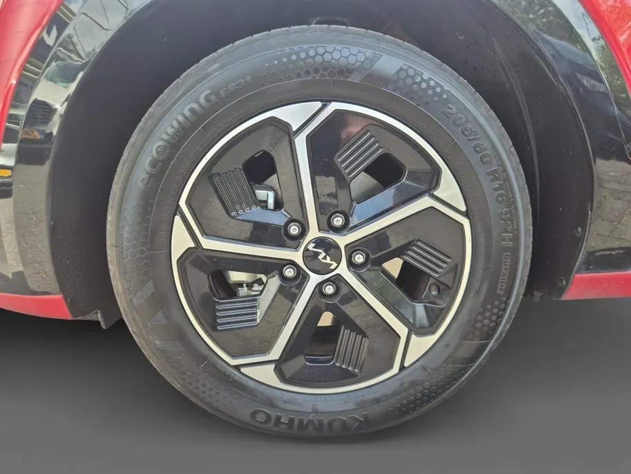 Kia Niro 1.6 GDi Hybrid DynamicLine | Cruise Control | Climate Control | Navigatie | Bluetooth | Afneembare Trekhaak | Camera |