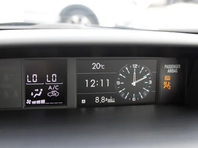 Subaru Forester 2.0 Premium Automaat | Navi | Cruise | Leder | Panodak | Lm-Velgen | Trekhaak