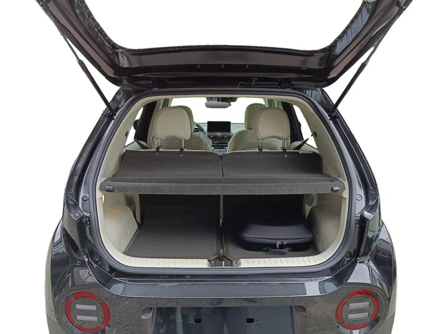 Hyundai Inster Pulse Advanced 42 kWh | Khaki interieur | Z&Z Topdeal | Van €  27.850, nu voor € 25.350 |