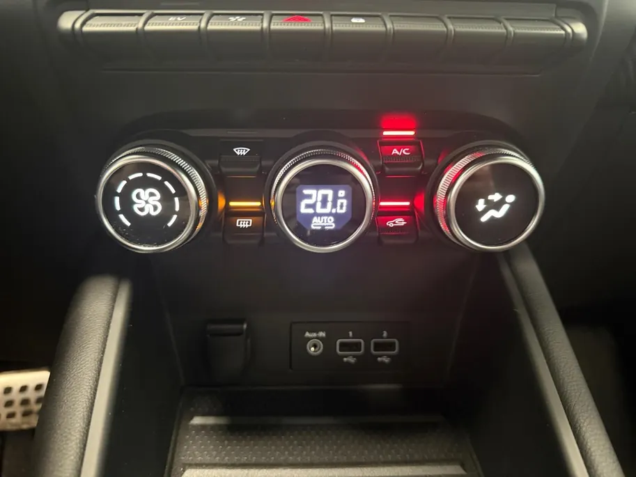 Renault Captur 1.6 HYBRID | AUTOMAAT | RS-LINE | TREKHAAK |