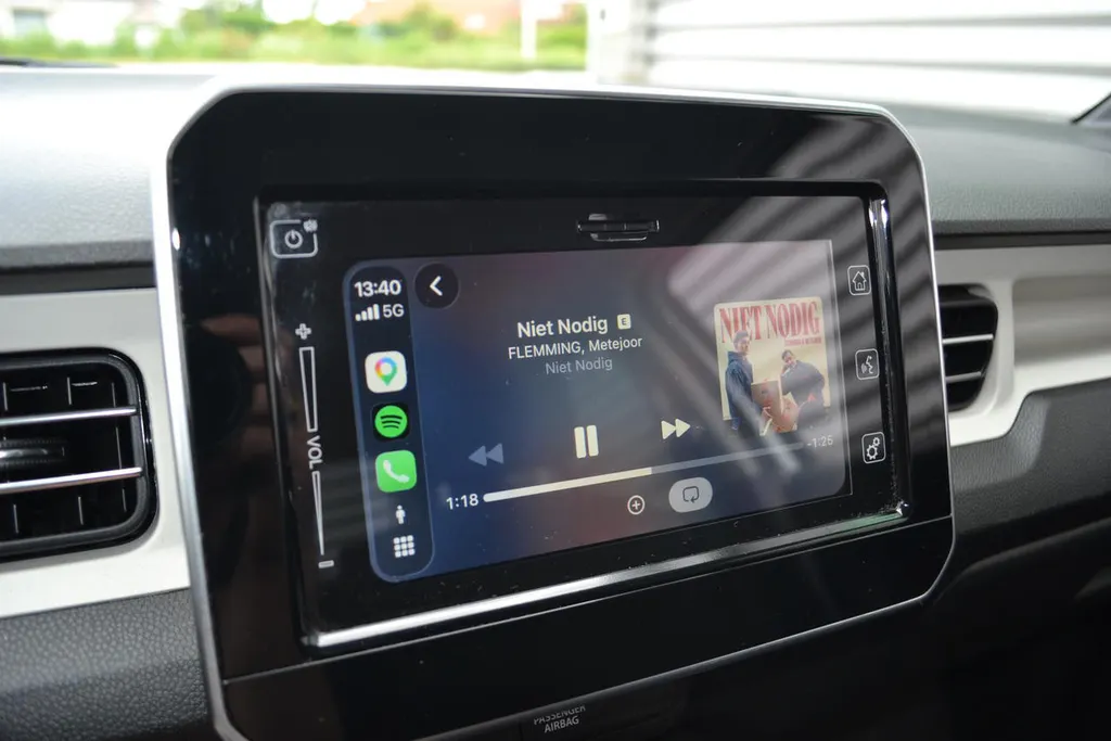 Suzuki Ignis 1.2 SMART HYBRID STYLE|CAMERA|CLIMA|CARPLAY