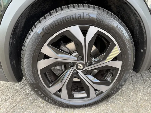 Renault Captur 1.6 E-Tech full hybrid 145 E-Tech engineered | NL Auto | Groot Navi scherm | Dode hoek detectie | LM 18 inch | Trekhaak | Luxe uitvoering