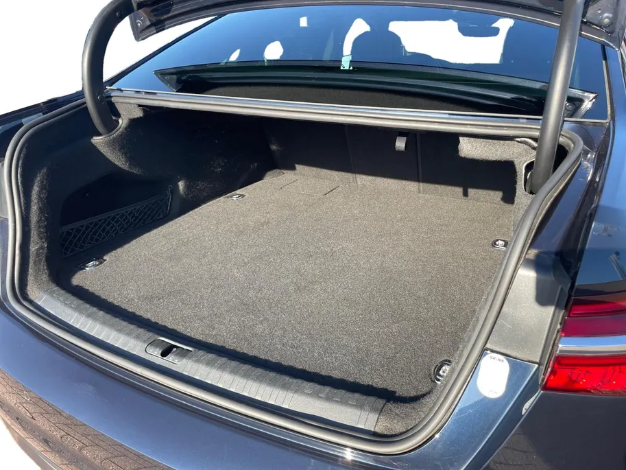 Audi A6 Limousine 50 TFSI e quattro Business edition *Automaat*Navi+360Camera*Schuif/kanteldak*Climate Control*Stoelverwarming/ventilatie*Elekt. Achterklep*Memory stoelen*Nette auto!