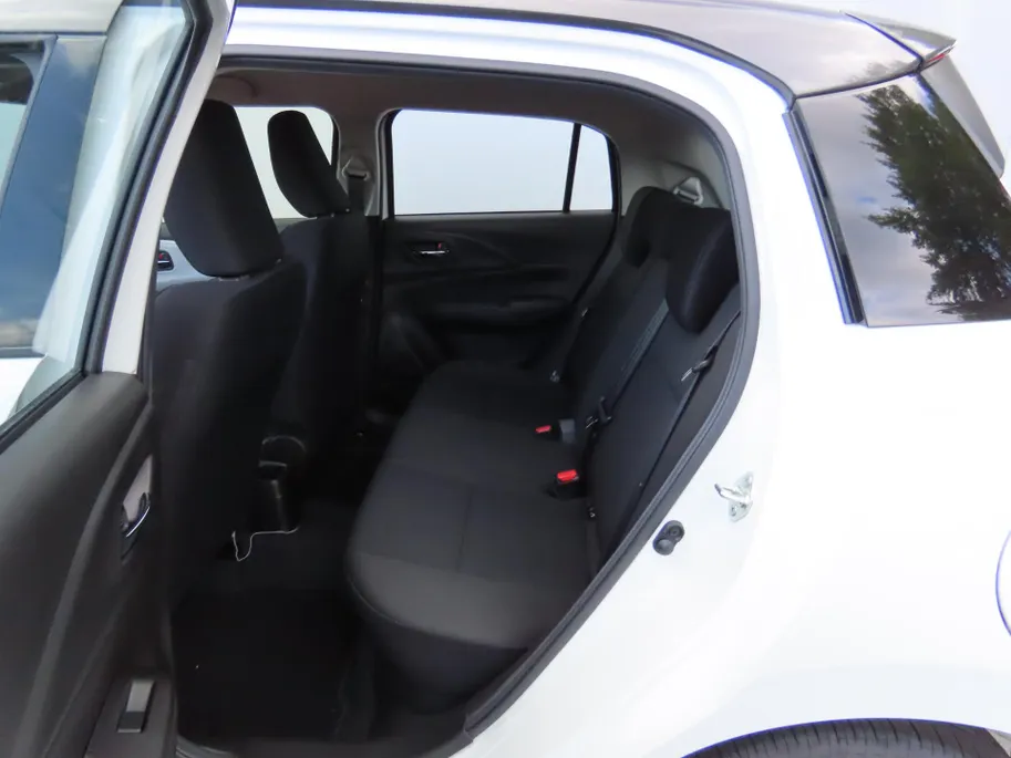 Suzuki Swift 1.2 Comfort | Actiekorting €2200 | Beperkte Voorraad | Private Lease vanaf €299 | Led verlichting | Smart entry systeem | Apple Carplay & Android auto |