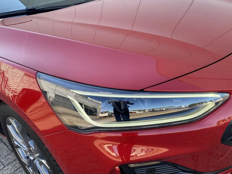 Ford Focus Wagon 1.0 EcoBoost Hybrid 155 pk Autom. ST Line X Wagon Automaat - Panoramadak - Winter Pack - Navigatie - Apple Carplay/ Android Auto