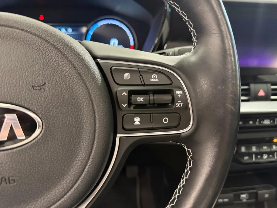 Kia e-Niro DynamicPlusLine 64 kWh | 97,6% SOH | Navigatie | Camera | Apple Carplay/Android Auto | Adaptieve Cruise Control | Stoel/Stuurverwarming | Lichtmetalen Velgen |